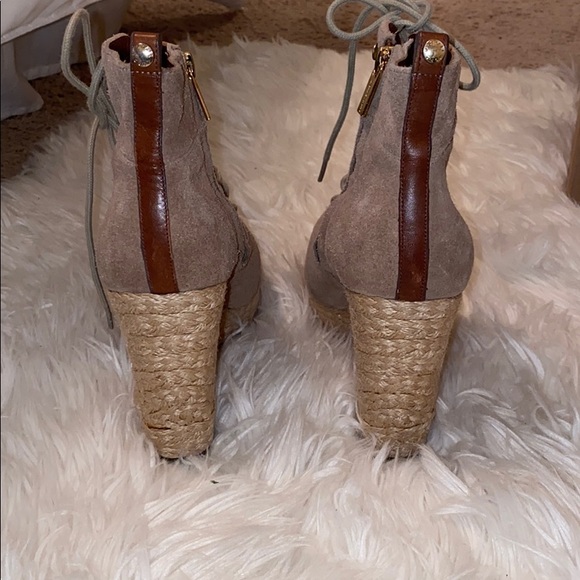 Michael Kors heels - Picture 3 of 3